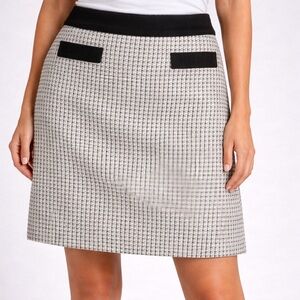 Karl Lagerfeld Black and White Tweed Mini Skirt size 14